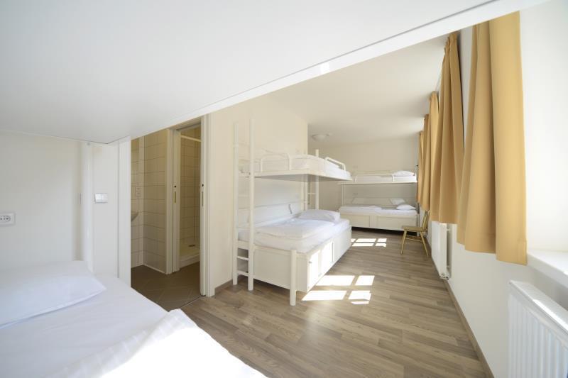 Safestay Charles Bridge Hostel Praag
